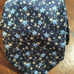 The Men's Store Blue and Cream Floral Tie